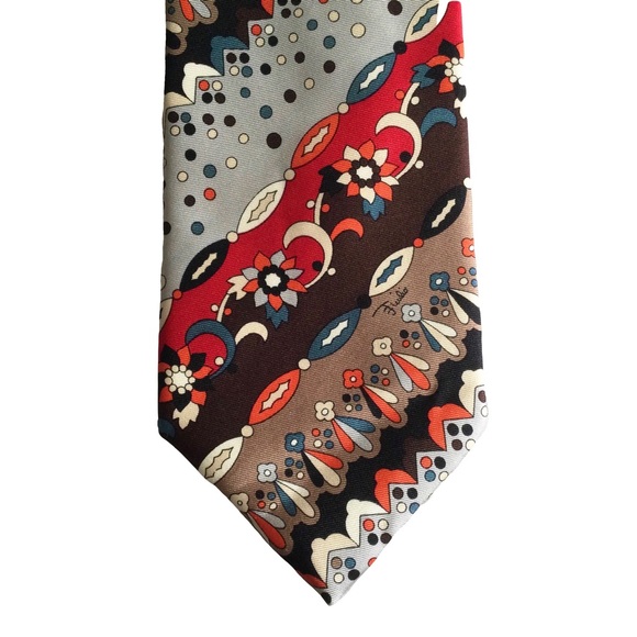 Emilio Pucci Holiday Print Silk Tie - Picture 4 of 9